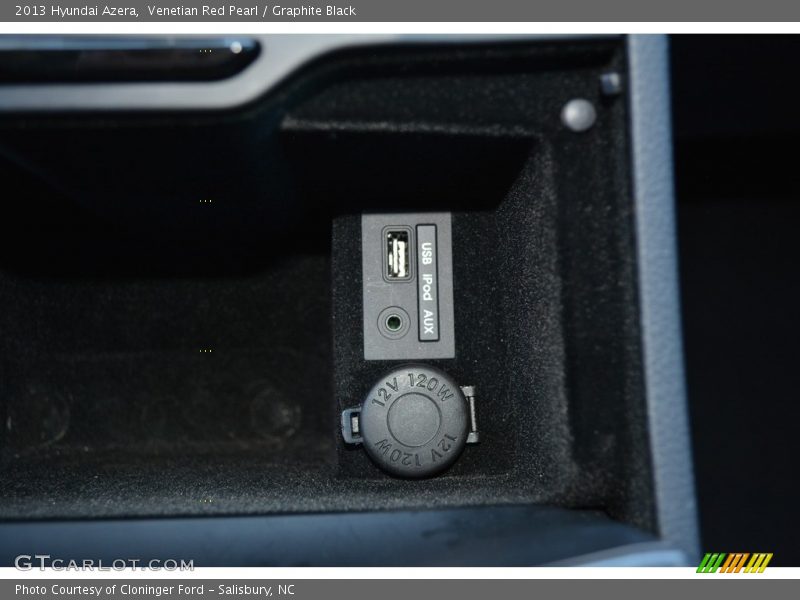 Venetian Red Pearl / Graphite Black 2013 Hyundai Azera