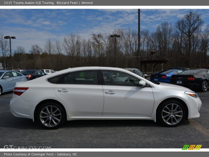 Blizzard Pearl / Almond 2015 Toyota Avalon XLE Touring