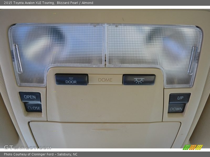 Blizzard Pearl / Almond 2015 Toyota Avalon XLE Touring