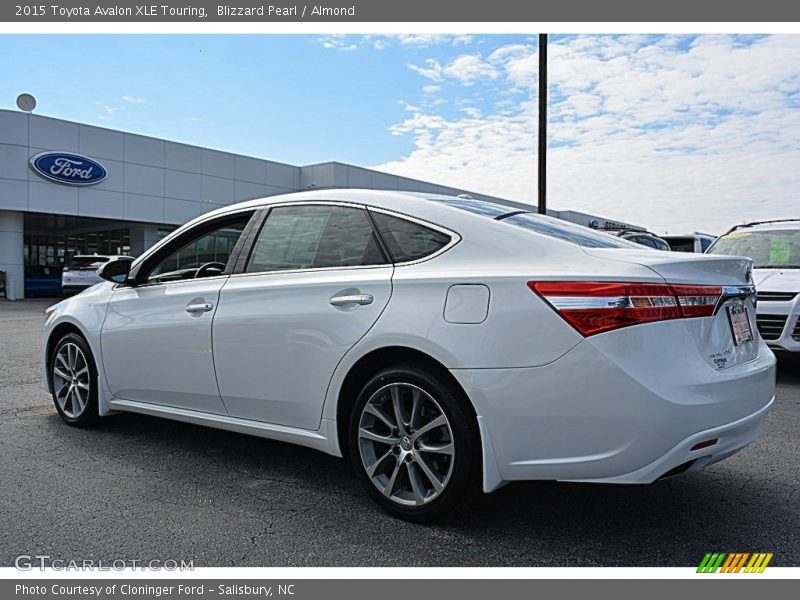 Blizzard Pearl / Almond 2015 Toyota Avalon XLE Touring