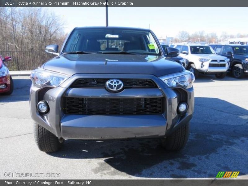 Magnetic Gray Metallic / Graphite 2017 Toyota 4Runner SR5 Premium