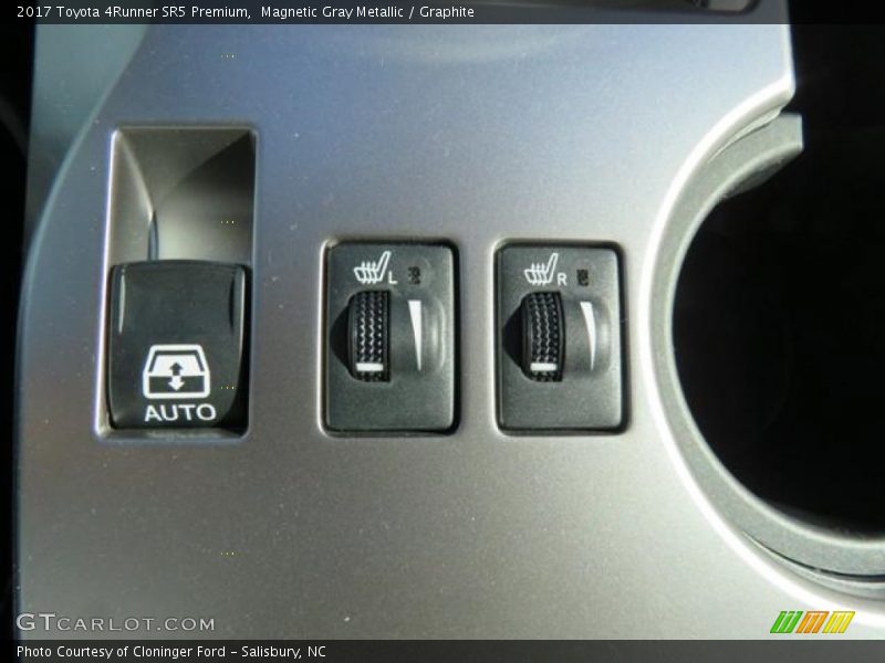 Magnetic Gray Metallic / Graphite 2017 Toyota 4Runner SR5 Premium