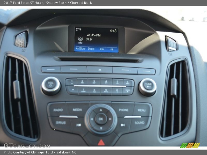 Shadow Black / Charcoal Black 2017 Ford Focus SE Hatch