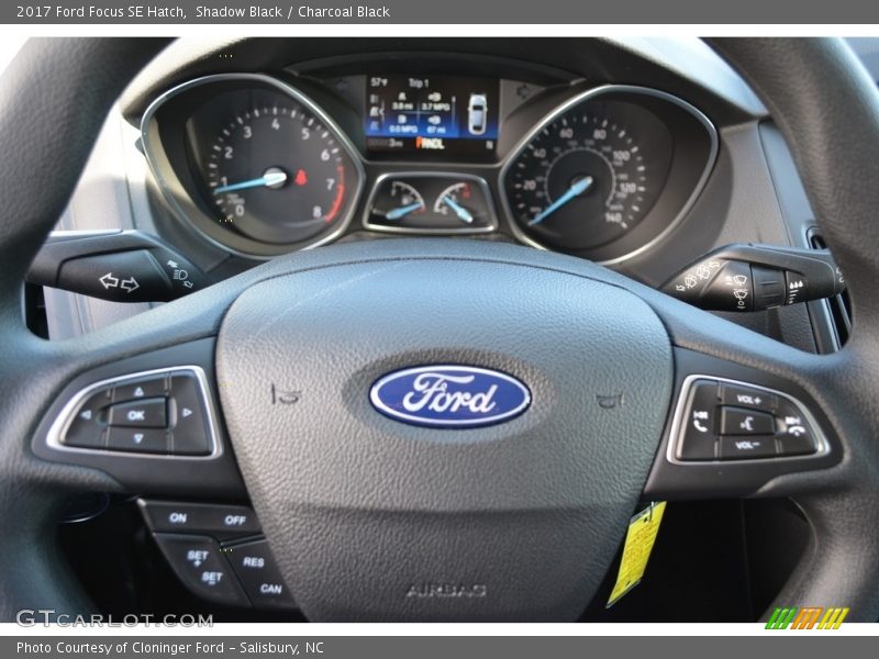Shadow Black / Charcoal Black 2017 Ford Focus SE Hatch