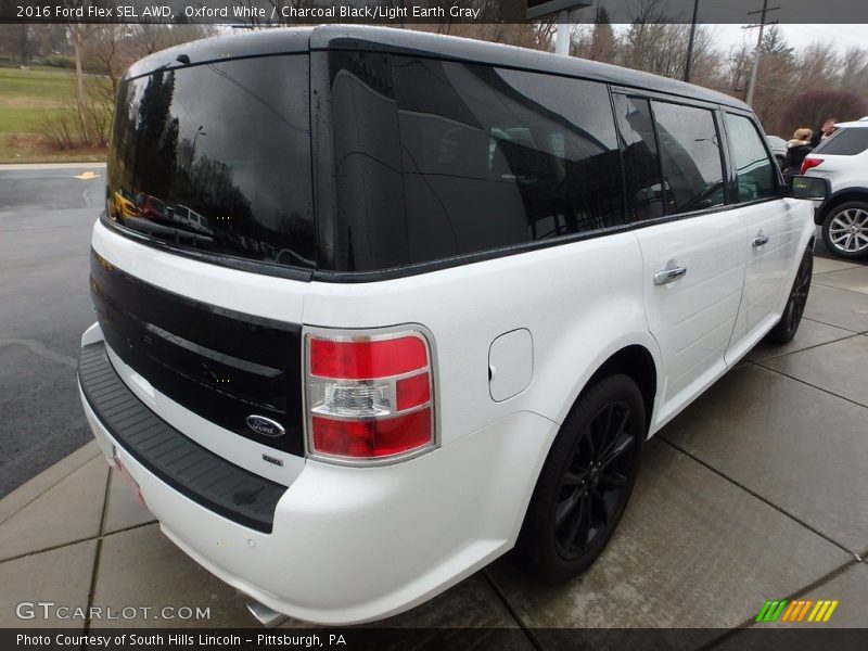 Oxford White / Charcoal Black/Light Earth Gray 2016 Ford Flex SEL AWD
