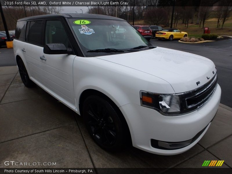 Oxford White / Charcoal Black/Light Earth Gray 2016 Ford Flex SEL AWD