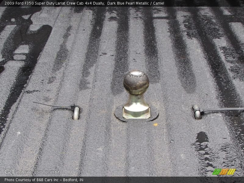 Dark Blue Pearl Metallic / Camel 2009 Ford F350 Super Duty Lariat Crew Cab 4x4 Dually