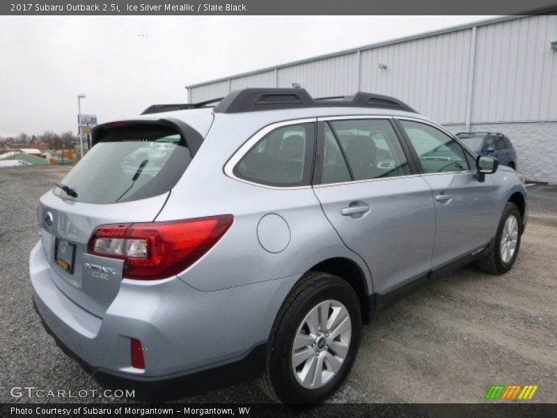 Ice Silver Metallic / Slate Black 2017 Subaru Outback 2.5i