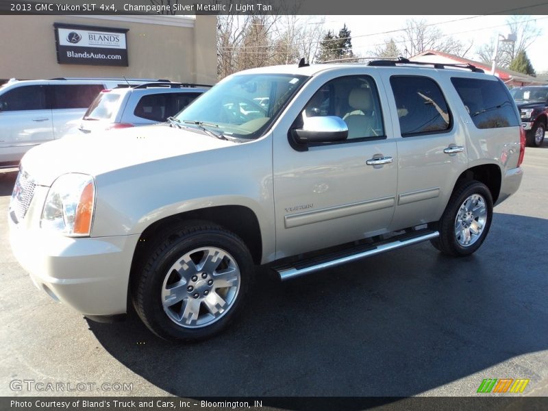 Champagne Silver Metallic / Light Tan 2013 GMC Yukon SLT 4x4