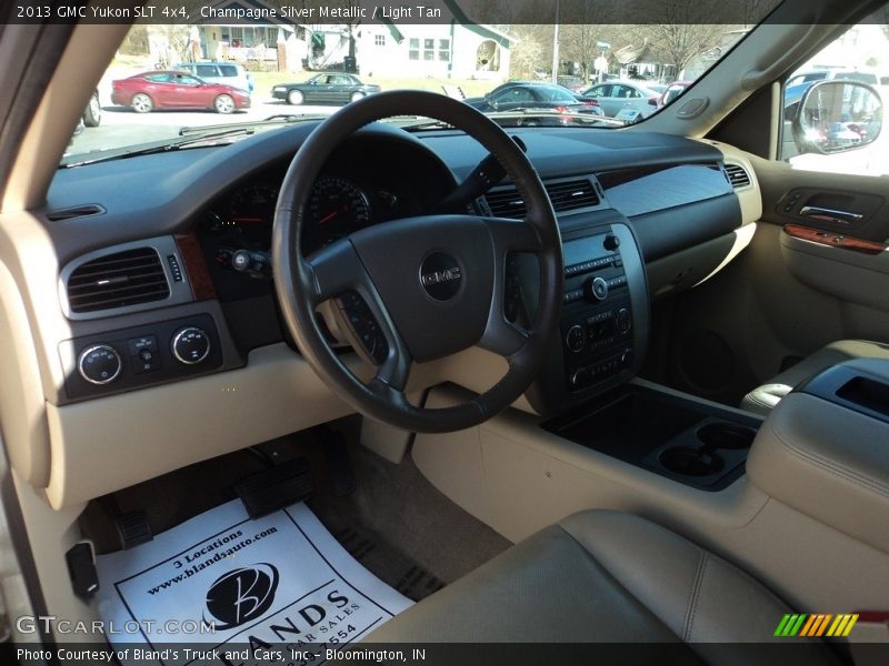 Champagne Silver Metallic / Light Tan 2013 GMC Yukon SLT 4x4