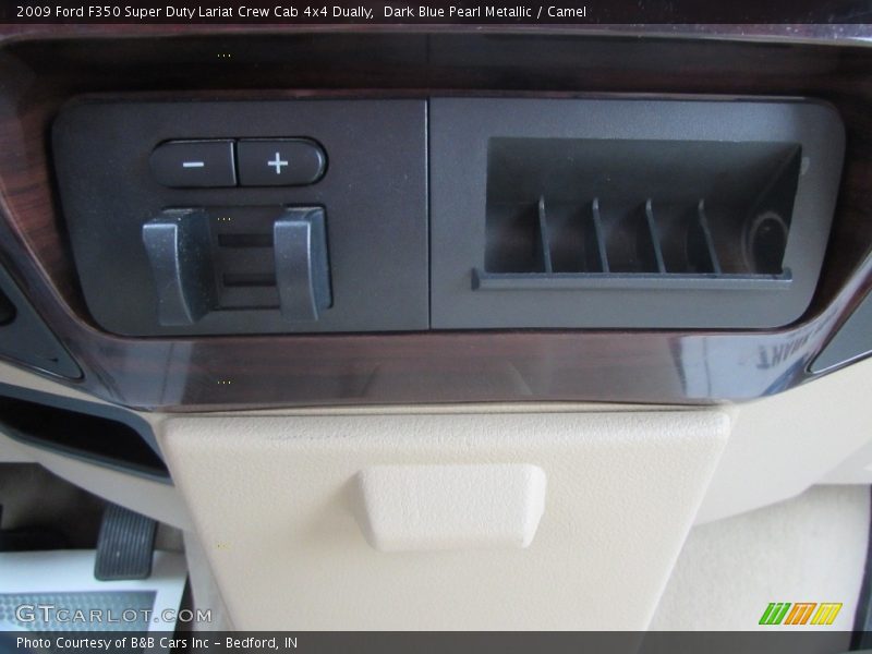 Dark Blue Pearl Metallic / Camel 2009 Ford F350 Super Duty Lariat Crew Cab 4x4 Dually