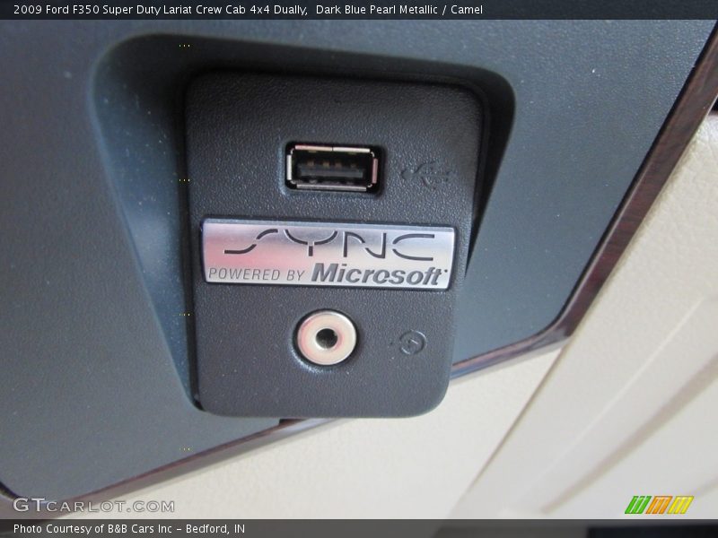 Dark Blue Pearl Metallic / Camel 2009 Ford F350 Super Duty Lariat Crew Cab 4x4 Dually