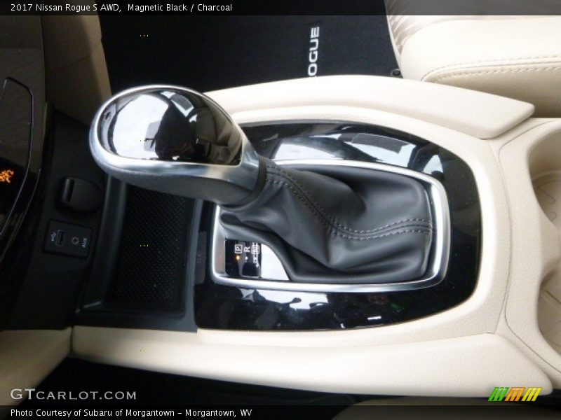 Magnetic Black / Charcoal 2017 Nissan Rogue S AWD
