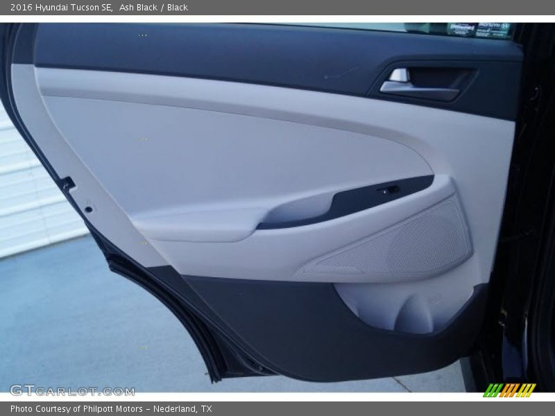 Ash Black / Black 2016 Hyundai Tucson SE