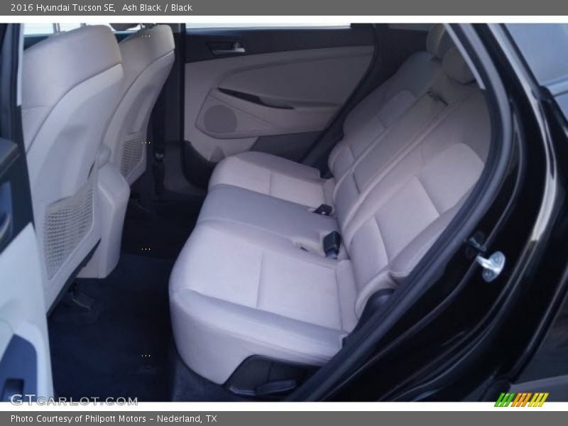 Ash Black / Black 2016 Hyundai Tucson SE