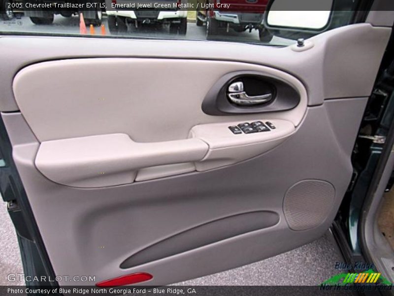 Emerald Jewel Green Metallic / Light Gray 2005 Chevrolet TrailBlazer EXT LS