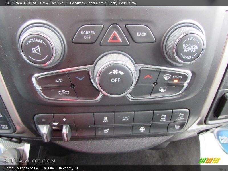 Blue Streak Pearl Coat / Black/Diesel Gray 2014 Ram 1500 SLT Crew Cab 4x4