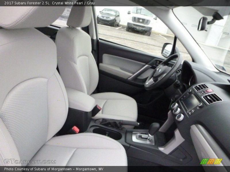 Front Seat of 2017 Forester 2.5i