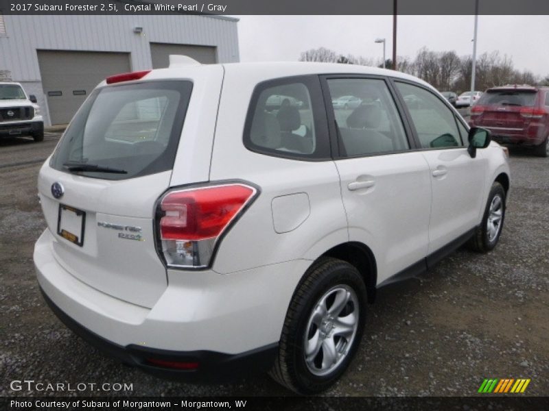 Crystal White Pearl / Gray 2017 Subaru Forester 2.5i