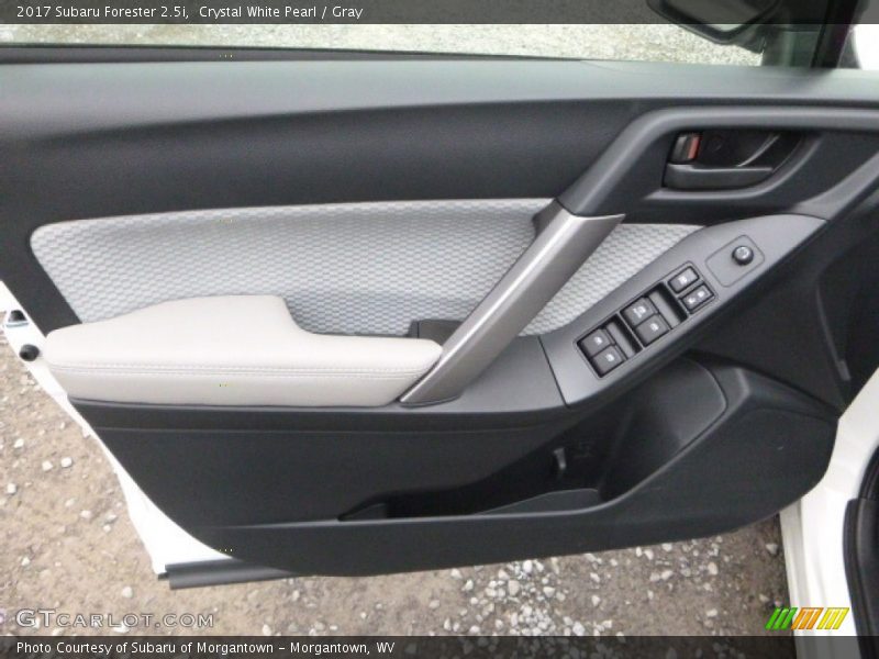 Door Panel of 2017 Forester 2.5i