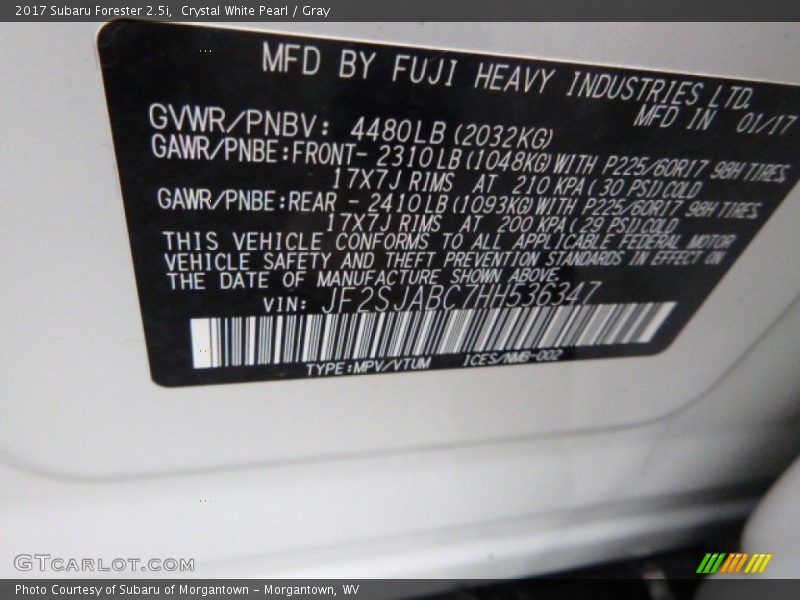 Crystal White Pearl / Gray 2017 Subaru Forester 2.5i