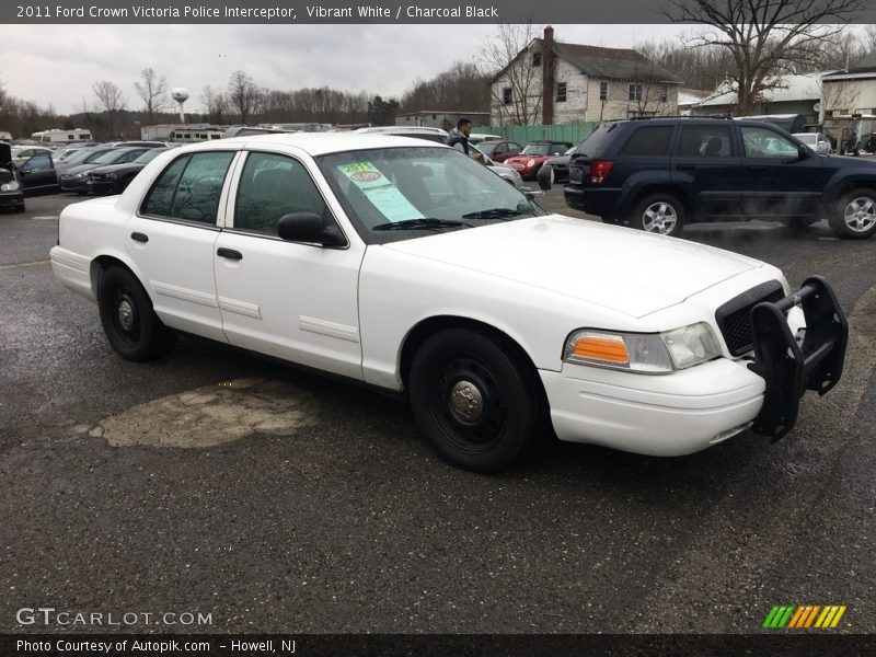 Vibrant White / Charcoal Black 2011 Ford Crown Victoria Police Interceptor