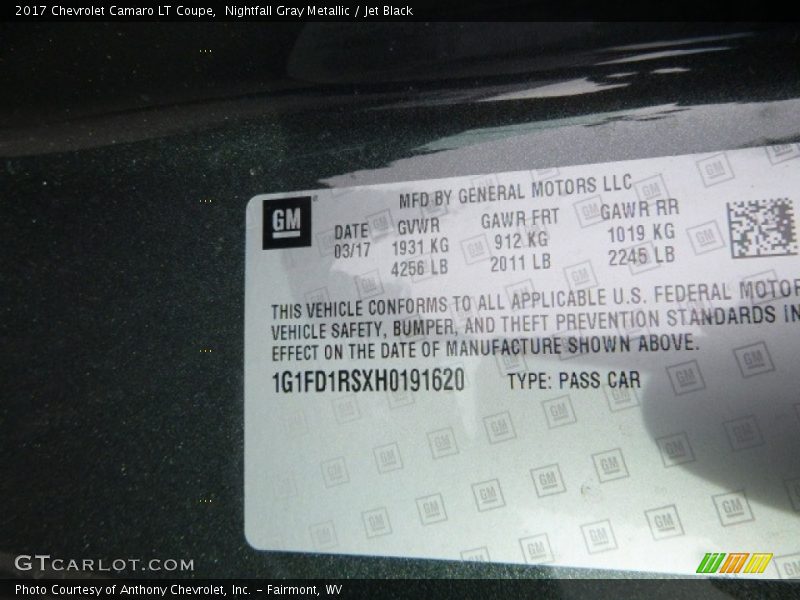 Nightfall Gray Metallic / Jet Black 2017 Chevrolet Camaro LT Coupe