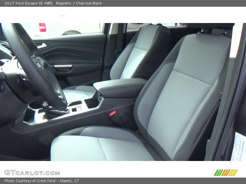 Magnetic / Charcoal Black 2017 Ford Escape SE 4WD