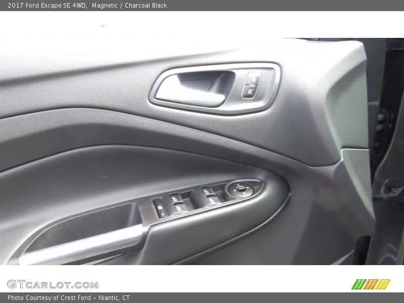 Magnetic / Charcoal Black 2017 Ford Escape SE 4WD