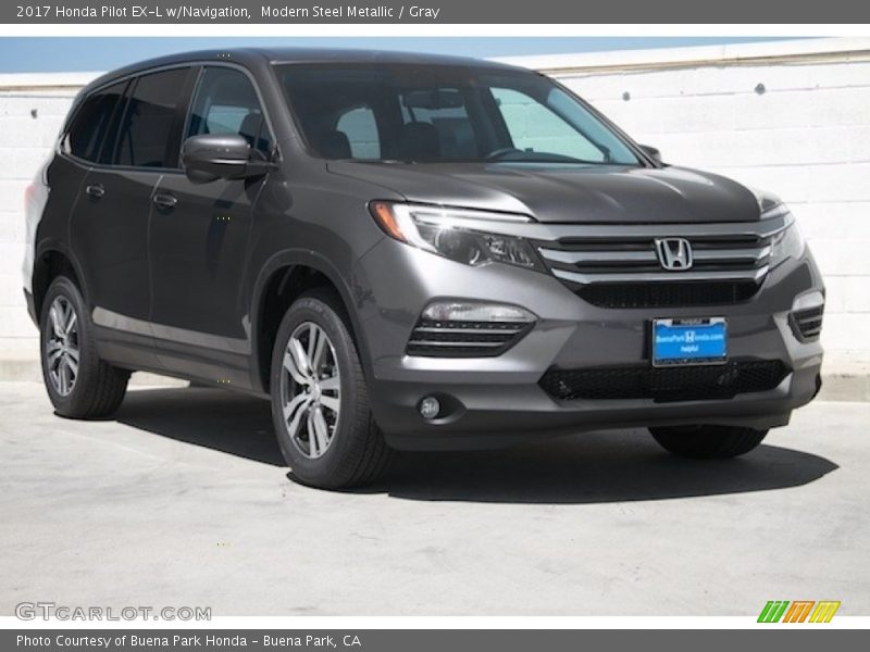 Modern Steel Metallic / Gray 2017 Honda Pilot EX-L w/Navigation