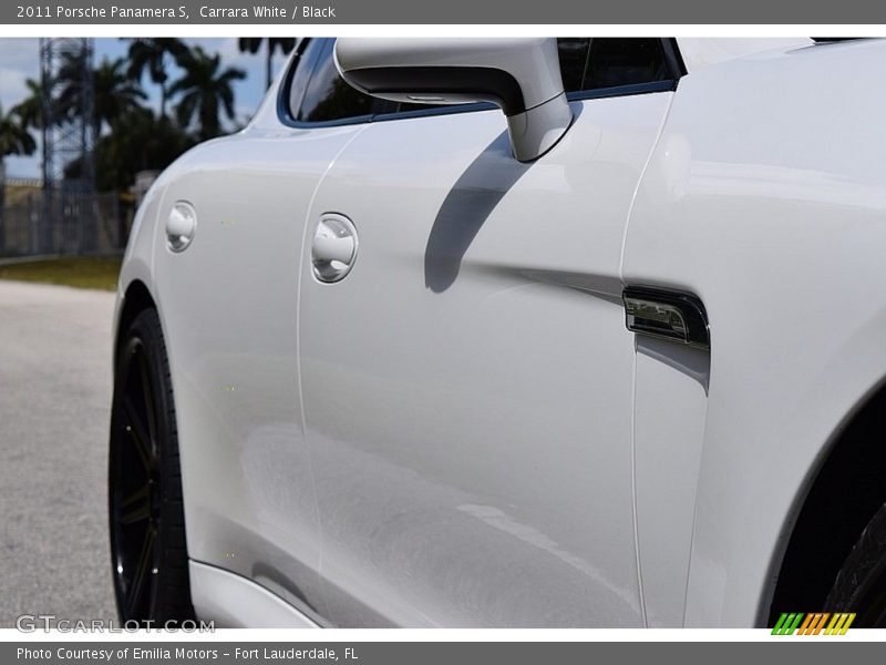 Carrara White / Black 2011 Porsche Panamera S
