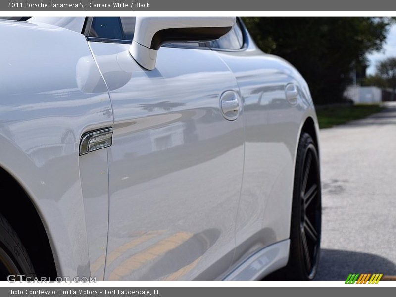 Carrara White / Black 2011 Porsche Panamera S