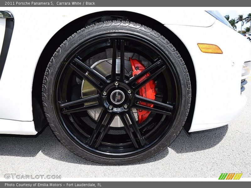 Carrara White / Black 2011 Porsche Panamera S