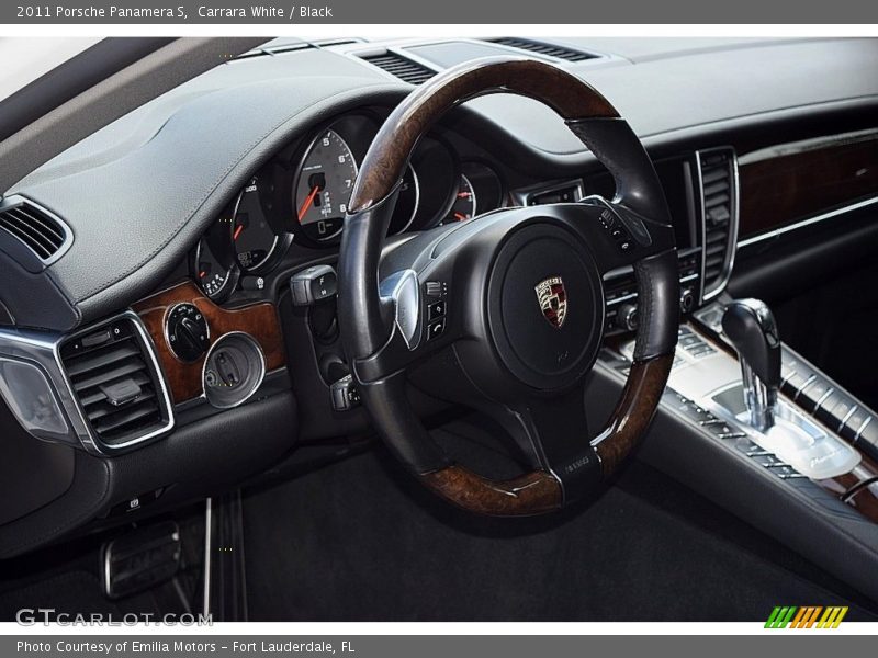  2011 Panamera S Steering Wheel
