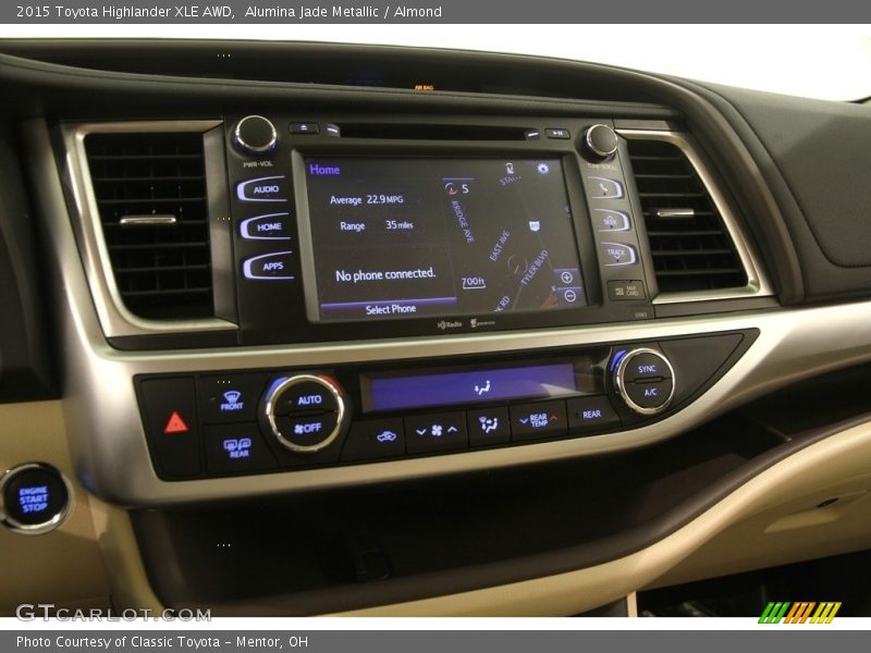 Alumina Jade Metallic / Almond 2015 Toyota Highlander XLE AWD