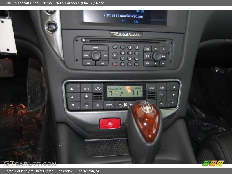 Nero Carbonio (Black) / Nero 2009 Maserati GranTurismo