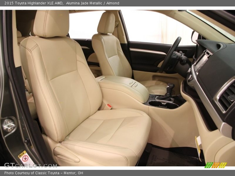 Alumina Jade Metallic / Almond 2015 Toyota Highlander XLE AWD