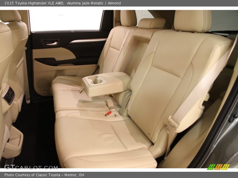 Alumina Jade Metallic / Almond 2015 Toyota Highlander XLE AWD