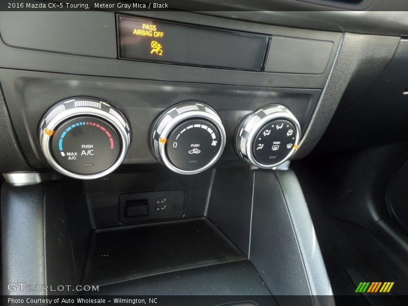 Meteor Gray Mica / Black 2016 Mazda CX-5 Touring