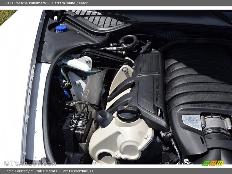 Carrara White / Black 2011 Porsche Panamera S