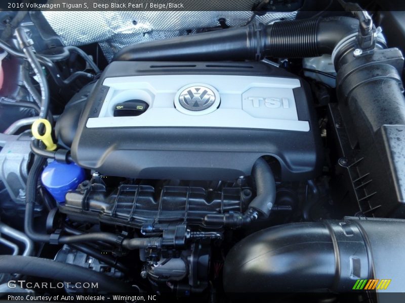 Deep Black Pearl / Beige/Black 2016 Volkswagen Tiguan S