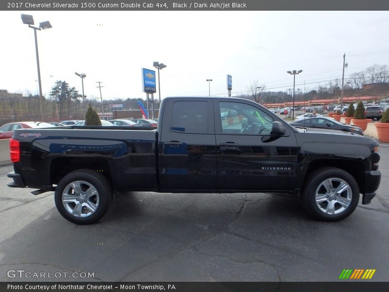 Black / Dark Ash/Jet Black 2017 Chevrolet Silverado 1500 Custom Double Cab 4x4