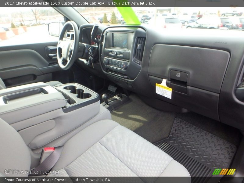 Black / Dark Ash/Jet Black 2017 Chevrolet Silverado 1500 Custom Double Cab 4x4