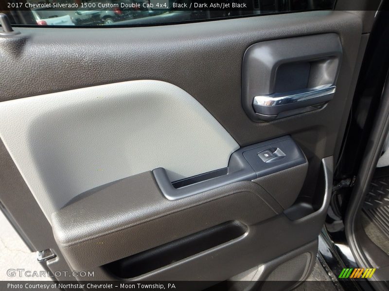 Black / Dark Ash/Jet Black 2017 Chevrolet Silverado 1500 Custom Double Cab 4x4