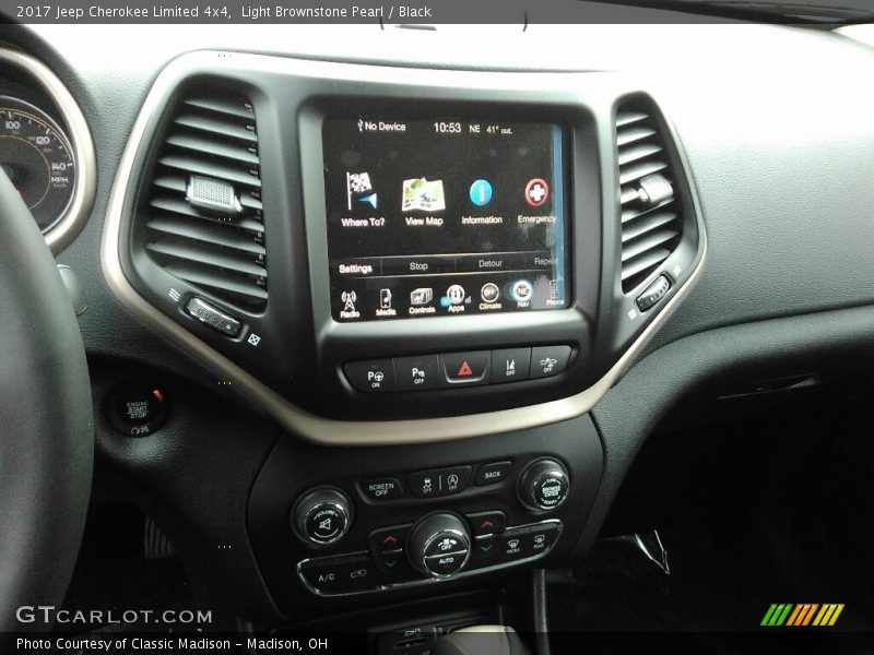 Light Brownstone Pearl / Black 2017 Jeep Cherokee Limited 4x4
