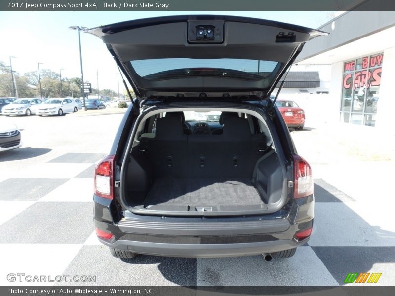 Black / Dark Slate Gray 2017 Jeep Compass Sport 4x4