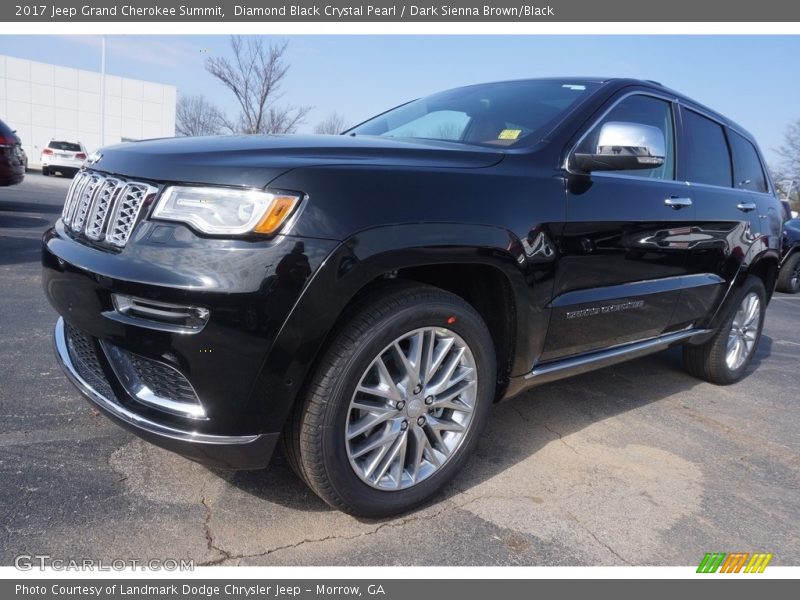 Diamond Black Crystal Pearl / Dark Sienna Brown/Black 2017 Jeep Grand Cherokee Summit