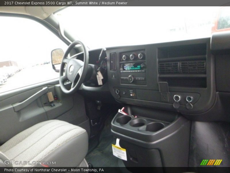 Summit White / Medium Pewter 2017 Chevrolet Express 3500 Cargo WT