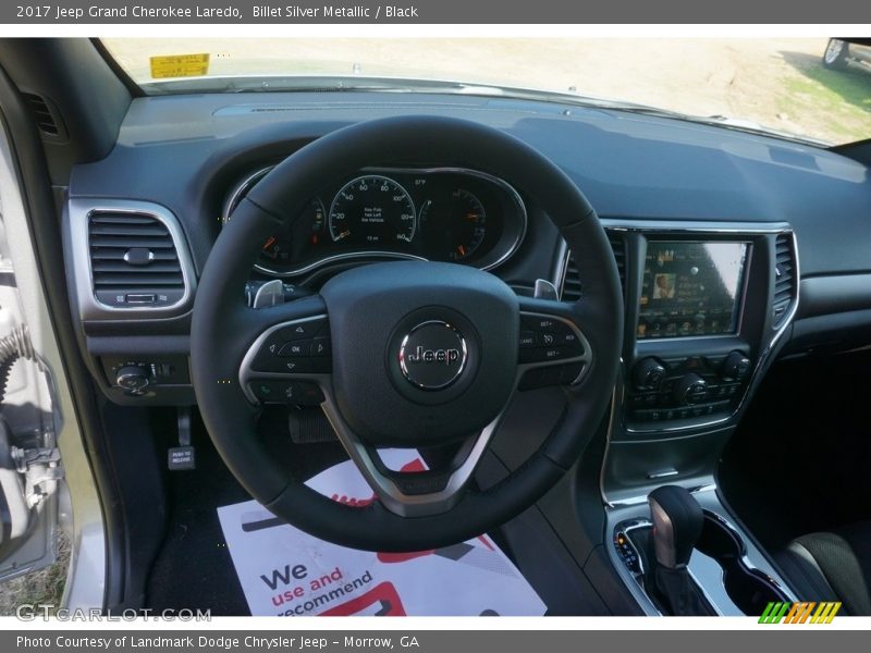 Billet Silver Metallic / Black 2017 Jeep Grand Cherokee Laredo