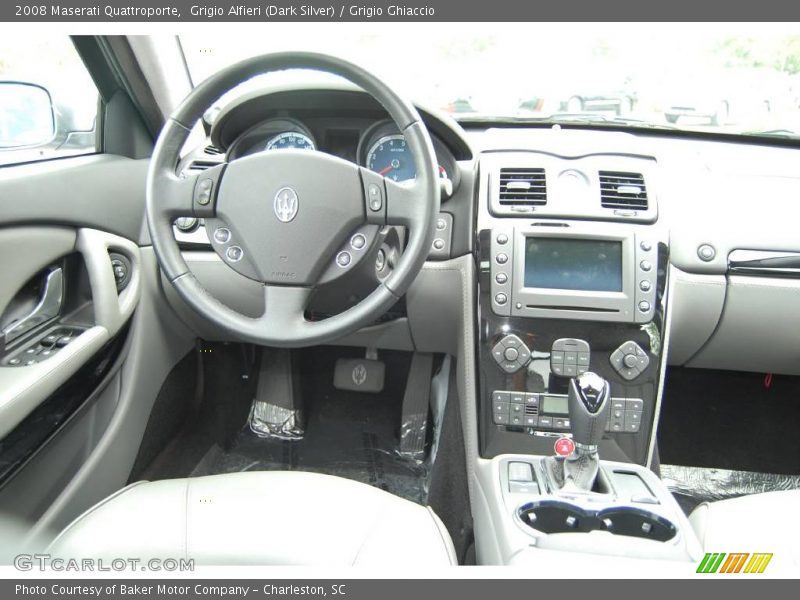 Grigio Alfieri (Dark Silver) / Grigio Ghiaccio 2008 Maserati Quattroporte